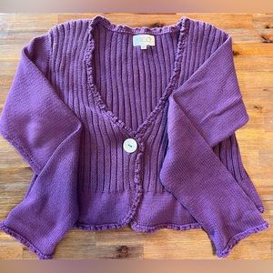 Cute purple, single-button sweater, Size M